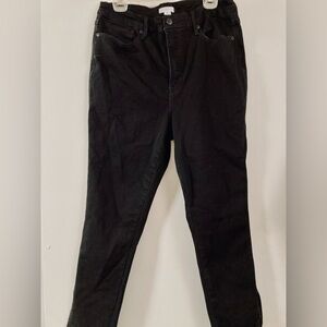 Good American Black Straight Leg Jeans
